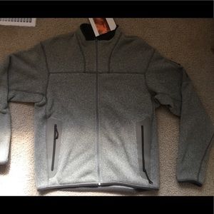 Arc’Teryx Men’s Medium Covert Cardigan